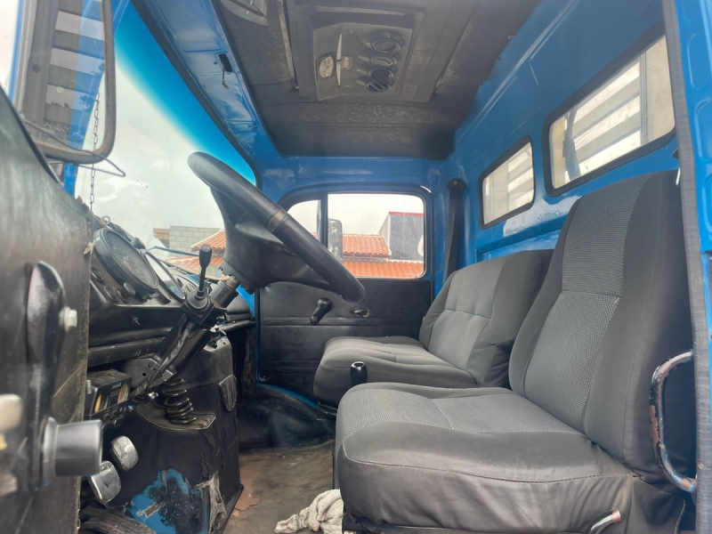 MERCEDES-BENZ L-1313 3-Eixos 2p (diesel)