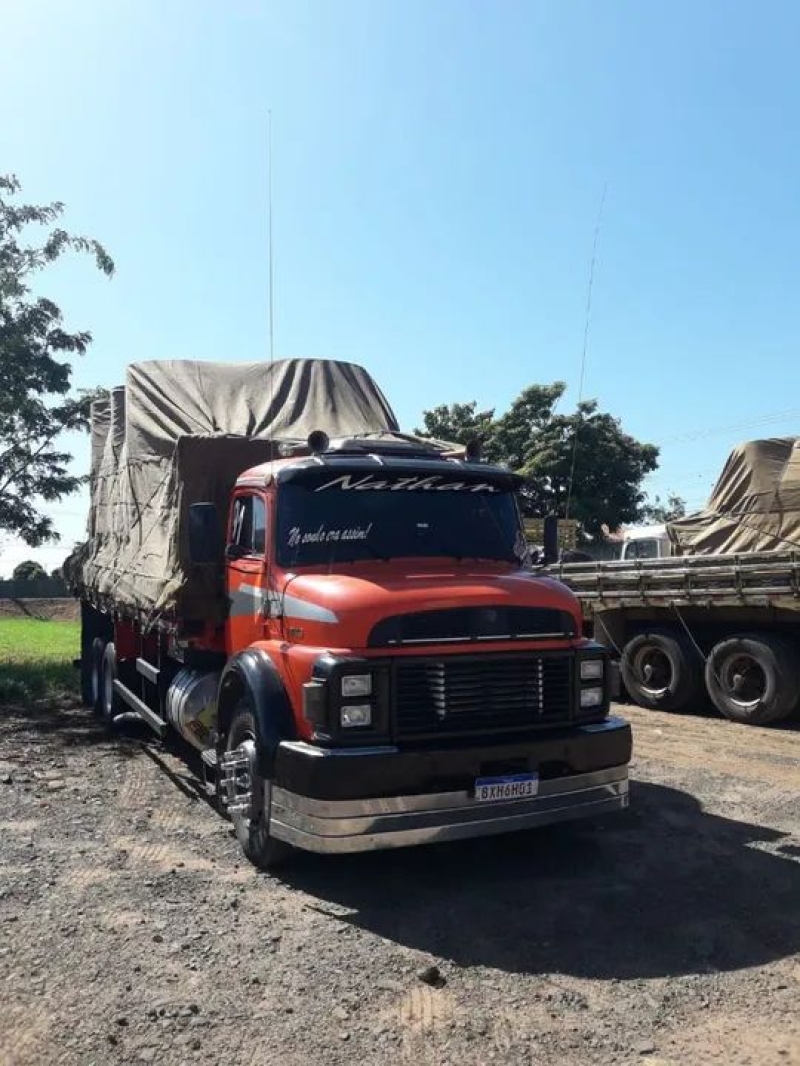 MERCEDES-BENZ L-1316 3-Eixos 2p (diesel)
