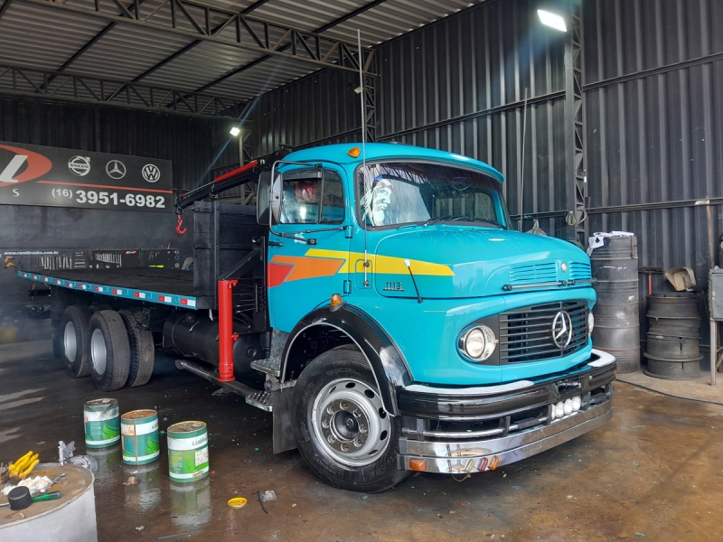 MERCEDES-BENZ L-1113 3-Eixos 2p (diesel)