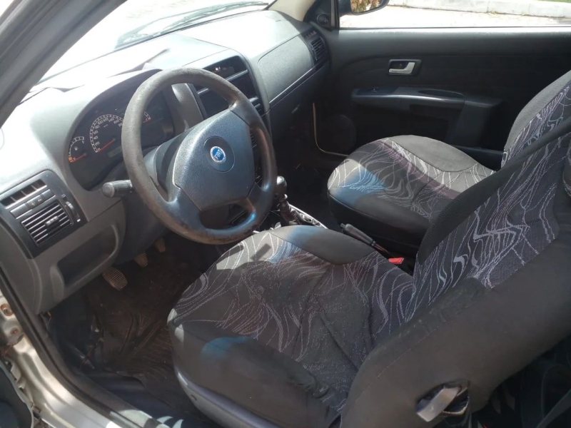 Fiat Strada 1.4 mpi Fire Flex 8V CE