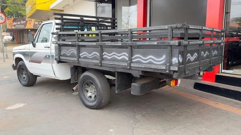 GM - Chevrolet D-20 S / Luxe 3.9/4.0 Diesel