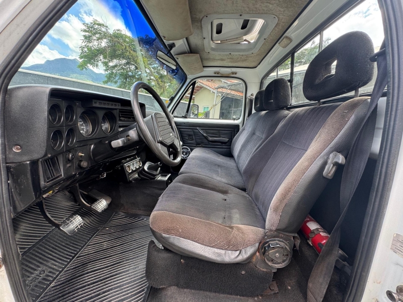 GM - Chevrolet D-20 S / Luxe 3.9/4.0 Diesel