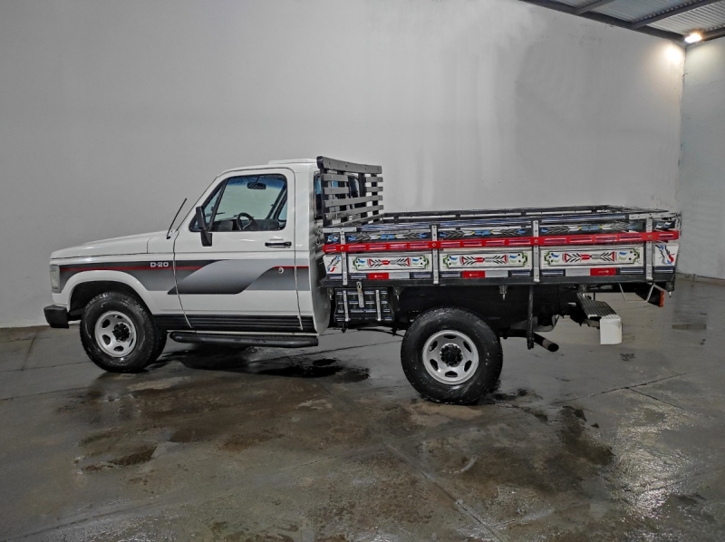 GM - Chevrolet D-20 S / Luxe 3.9/4.0 T.Diesel