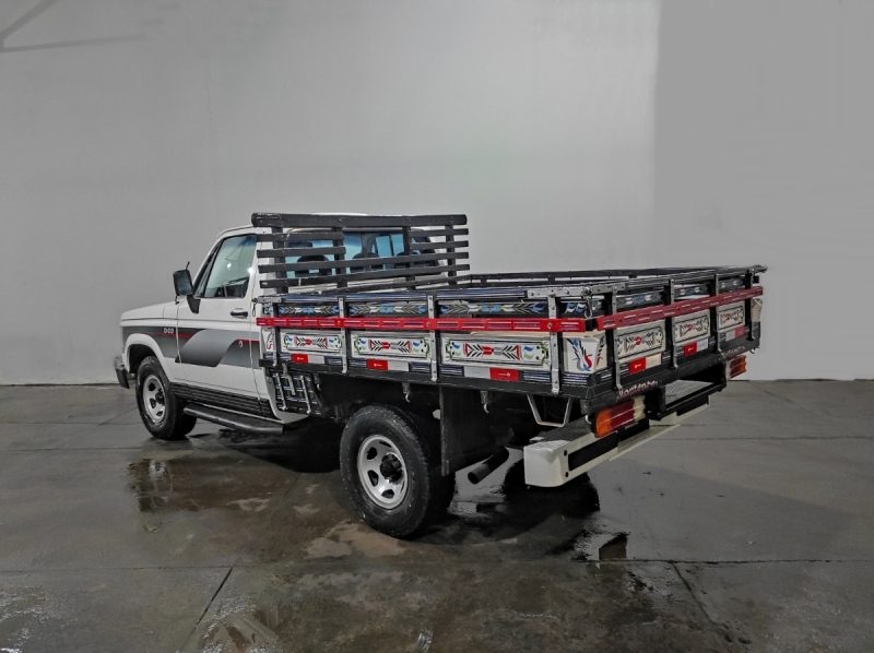 GM - Chevrolet D-20 S / Luxe 3.9/4.0 T.Diesel