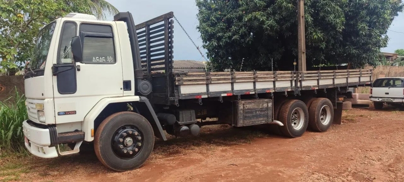 FORD CARGO 1415 3-Eixos 2p (diesel)