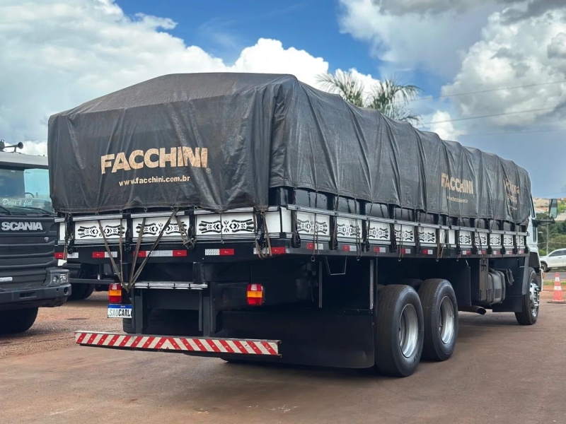 FORD CARGO 1622 T 3-Eixos 2p (diesel)