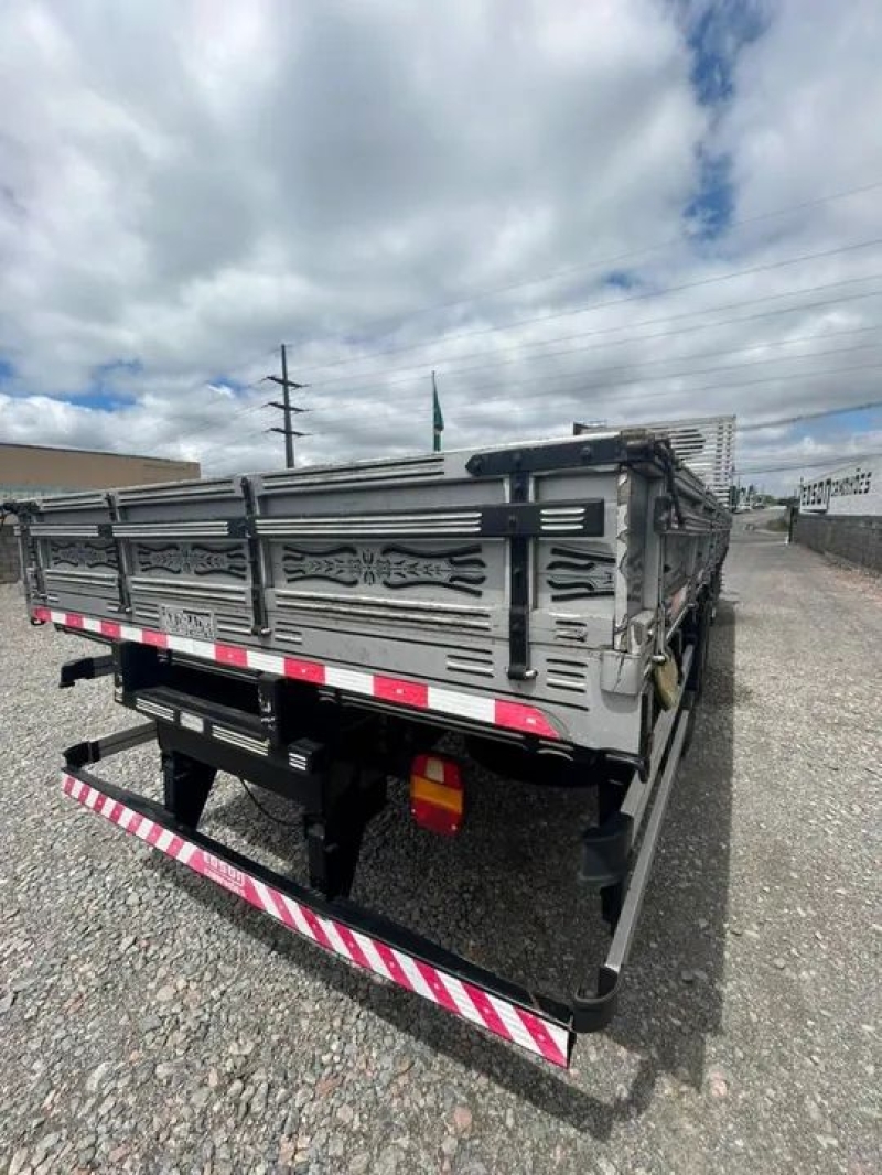 FORD CARGO 2422/ 2422 E 3-Eixos 2p (diesel)