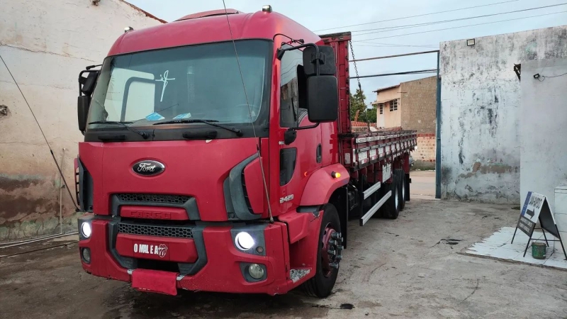 FORD CARGO 2429 E 6x2 Turbo 2p (diesel)(E5)