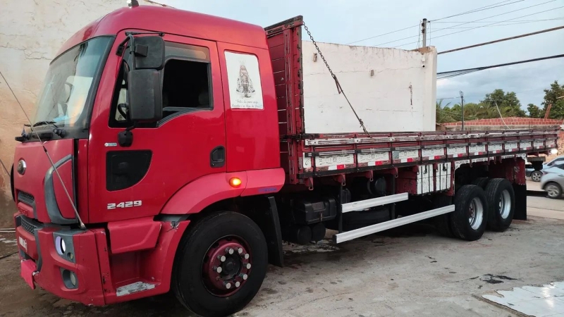FORD CARGO 2429 E 6x2 Turbo 2p (diesel)(E5)