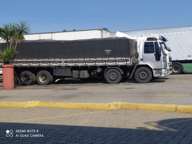 FORD CARGO 2428 E T 8x2 2p (diesel)