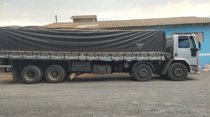 FORD CARGO 2428 E T 8x2 2p (diesel)