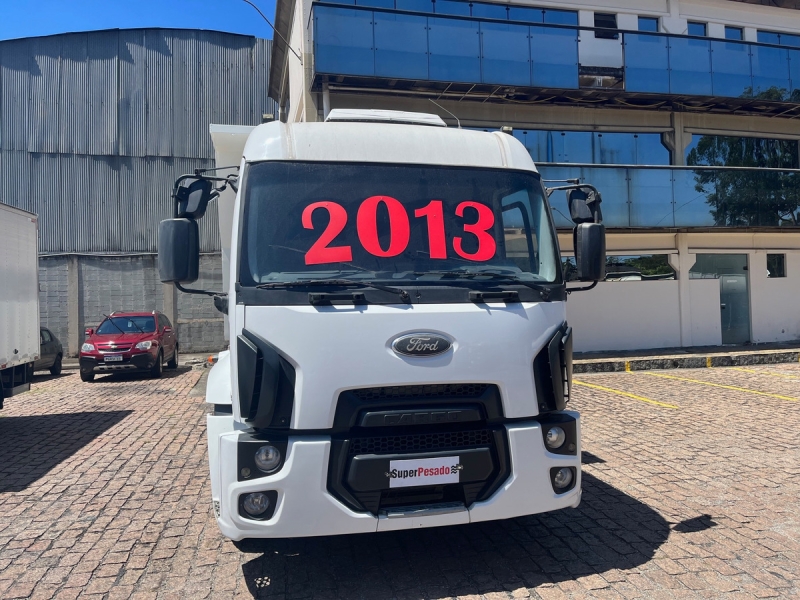 FORD CARGO 2429 E 6x2 Turbo 2p (diesel)(E5)