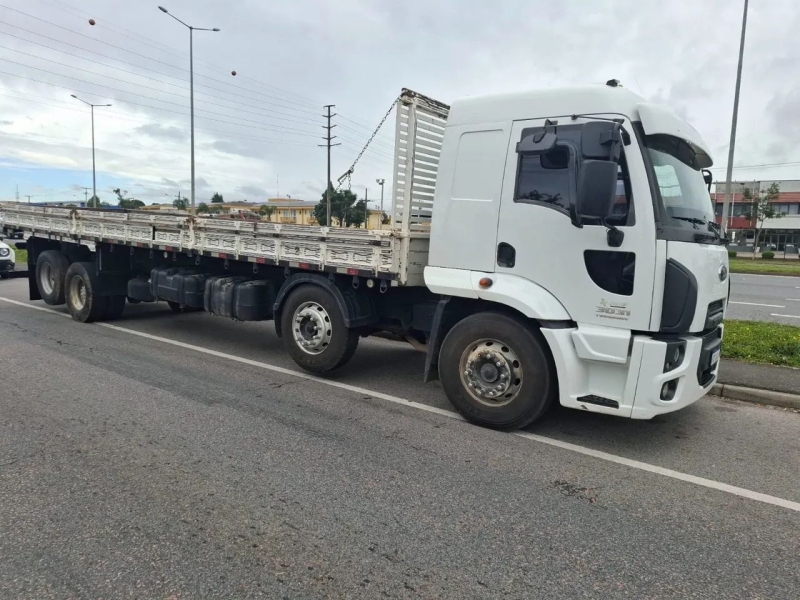 FORD CARGO 3031 E 8x2 Turbo 2p (diesel)(E5)