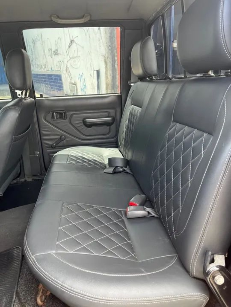 Mazda B-2500 Pick-Up CD 4x4 2.5 Diesel
