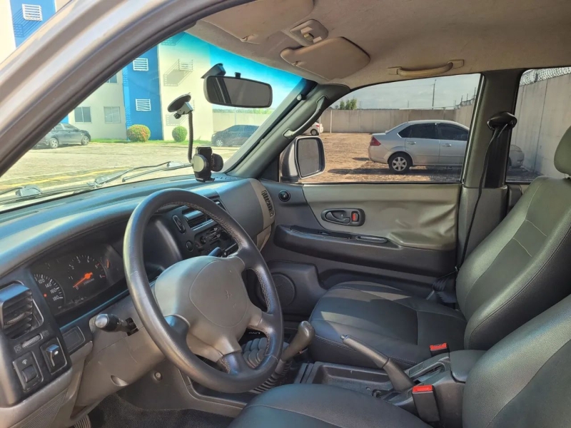 Mitsubishi L200 Savana 2.5 4x4 121cv CD DTI  Dies.