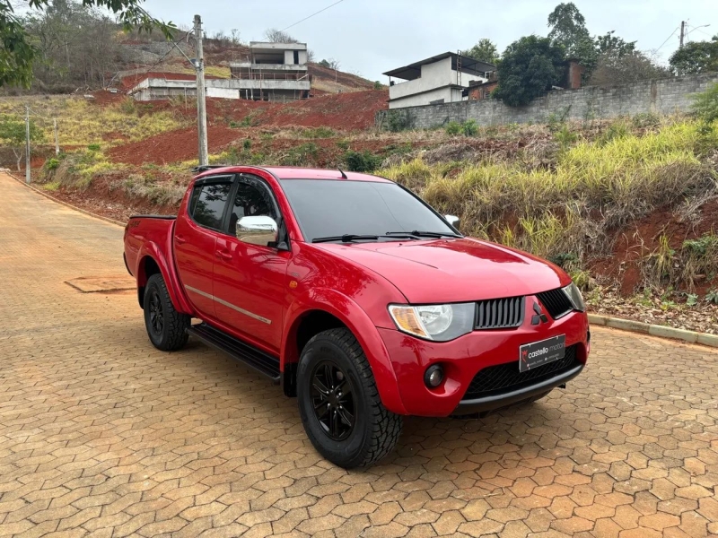 Mitsubishi L200 Triton HPE 3.2 CD TB Int.Diesel Aut