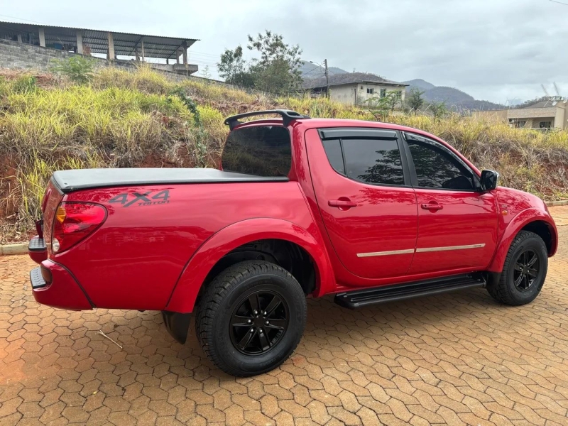 Mitsubishi L200 Triton HPE 3.2 CD TB Int.Diesel Aut