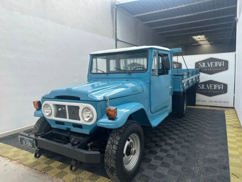 Toyota Band.Picape Chassi Longo Diesel