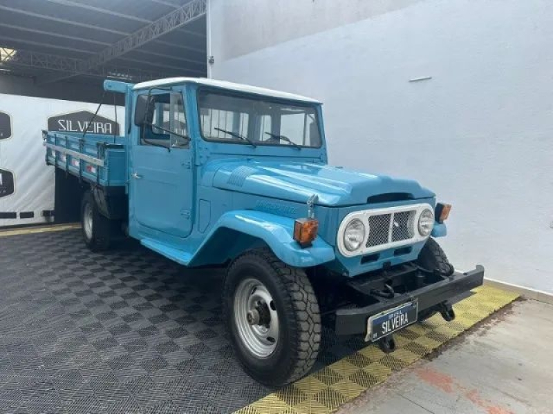 Toyota Band.Picape Chassi Longo Diesel