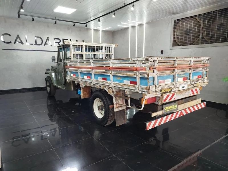 Toyota Band.Picape CD 4p Chassi Longo Diesel