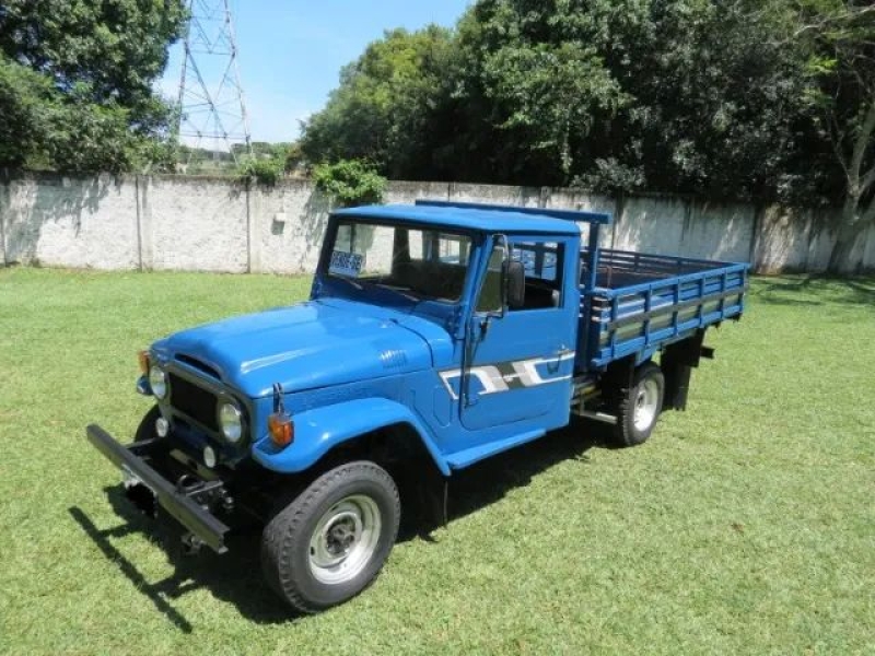 Toyota Band.Picape Chassi Longo Diesel