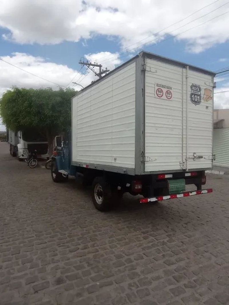 Toyota Band.Jipe Cap.de Aço Chas. Longo Diesel
