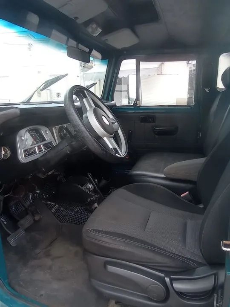 Toyota Band.Jipe Cap.de Aço Chas. Longo Diesel