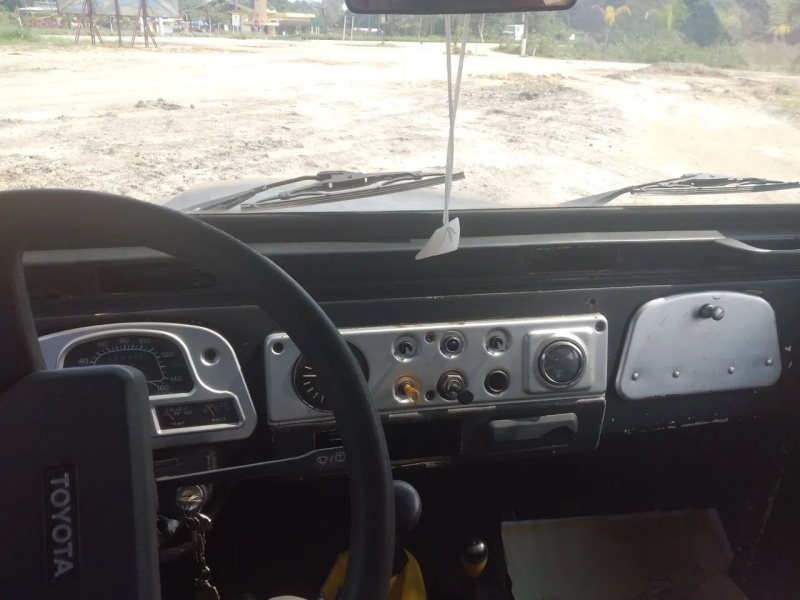 Toyota Band.Jipe Cap.de Aço Chas. Curto Diesel