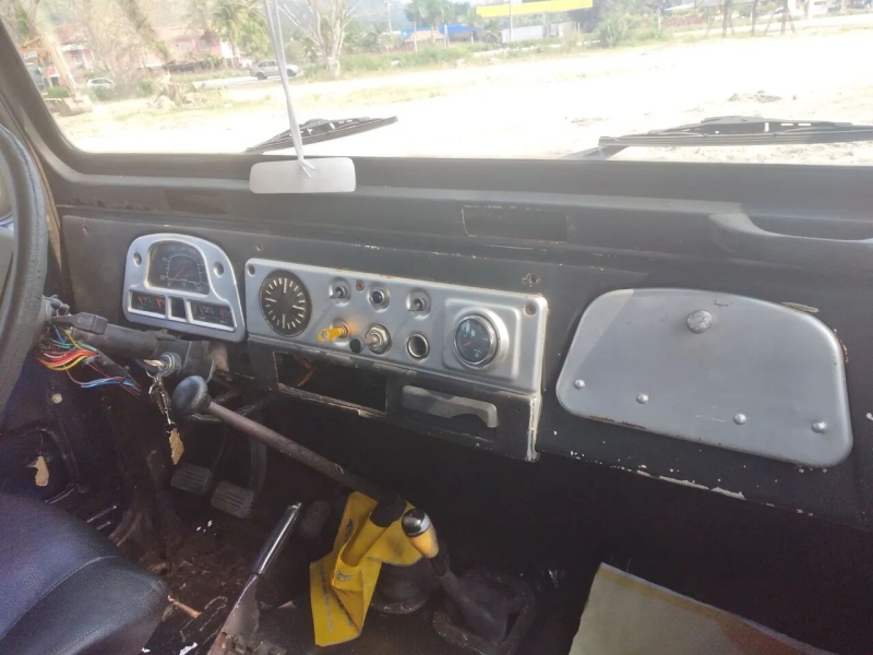 Toyota Band.Jipe Cap.de Aço Chas. Curto Diesel
