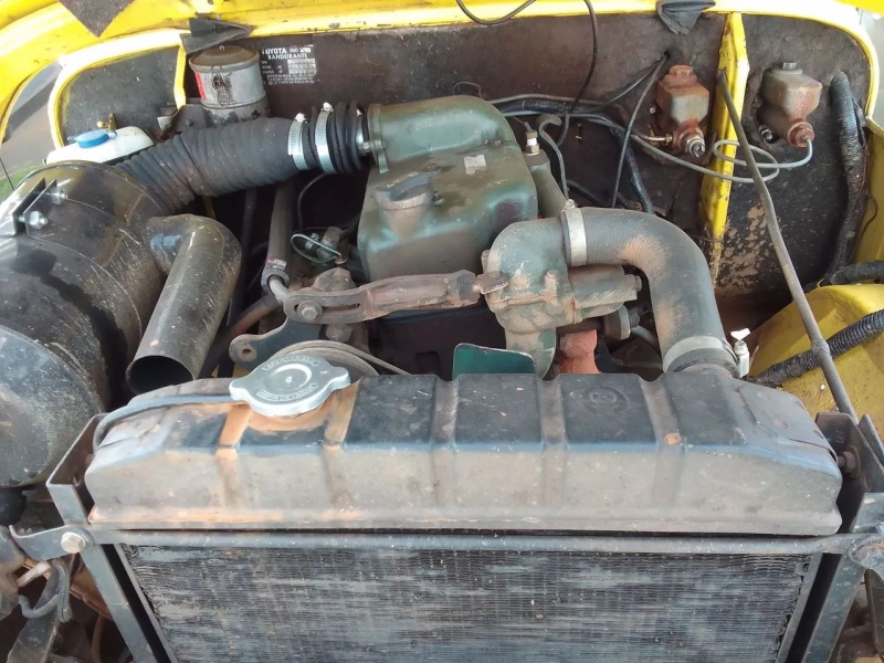 Toyota Band.Jipe Cap.de Aço Chas. Longo Diesel