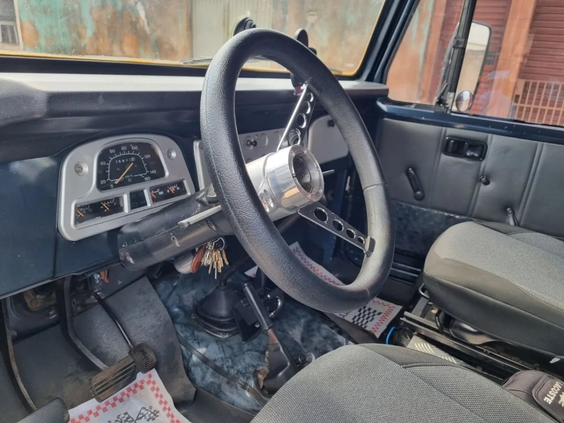 Toyota Band.Jipe Cap.de Aço Chas. Longo Diesel
