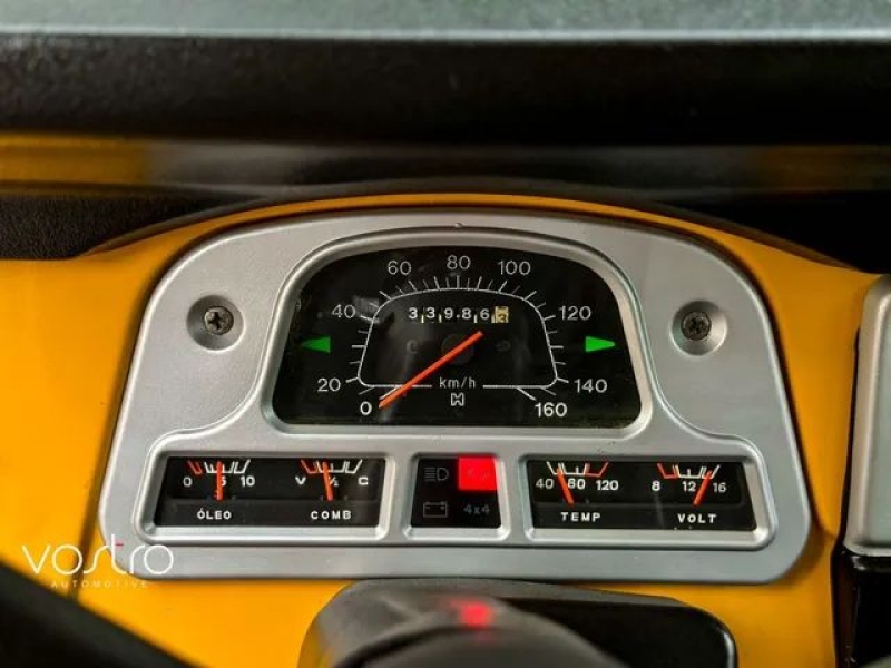 Toyota Band.Jipe Cap.de Aço Chas. Curto Diesel