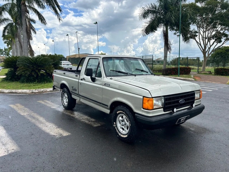 Ford F-1000 S. S. Diesel / S.S. Diesel Turbo