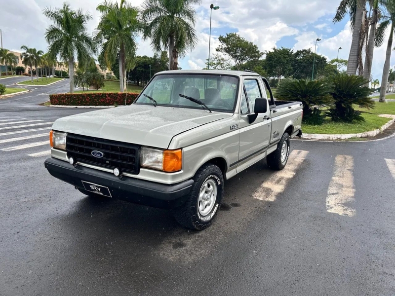 Ford F-1000 S. S. Diesel / S.S. Diesel Turbo