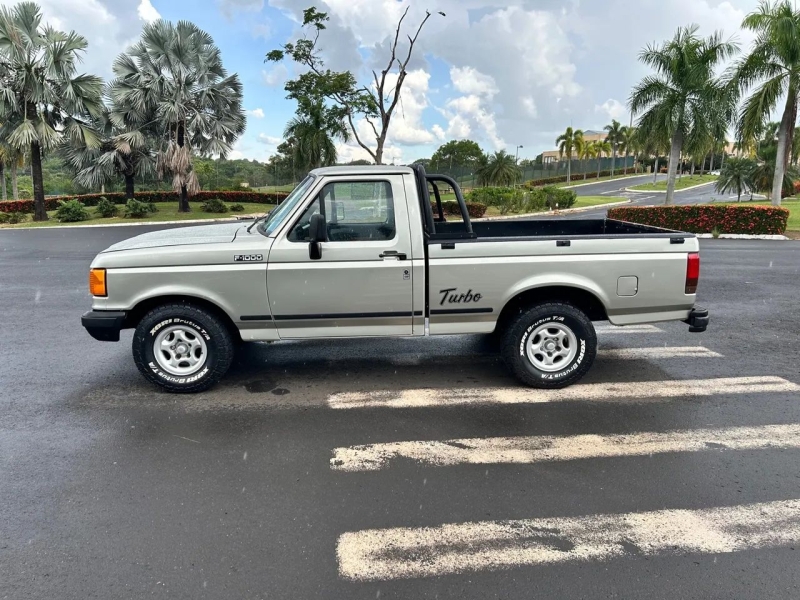 Ford F-1000 S. S. Diesel / S.S. Diesel Turbo