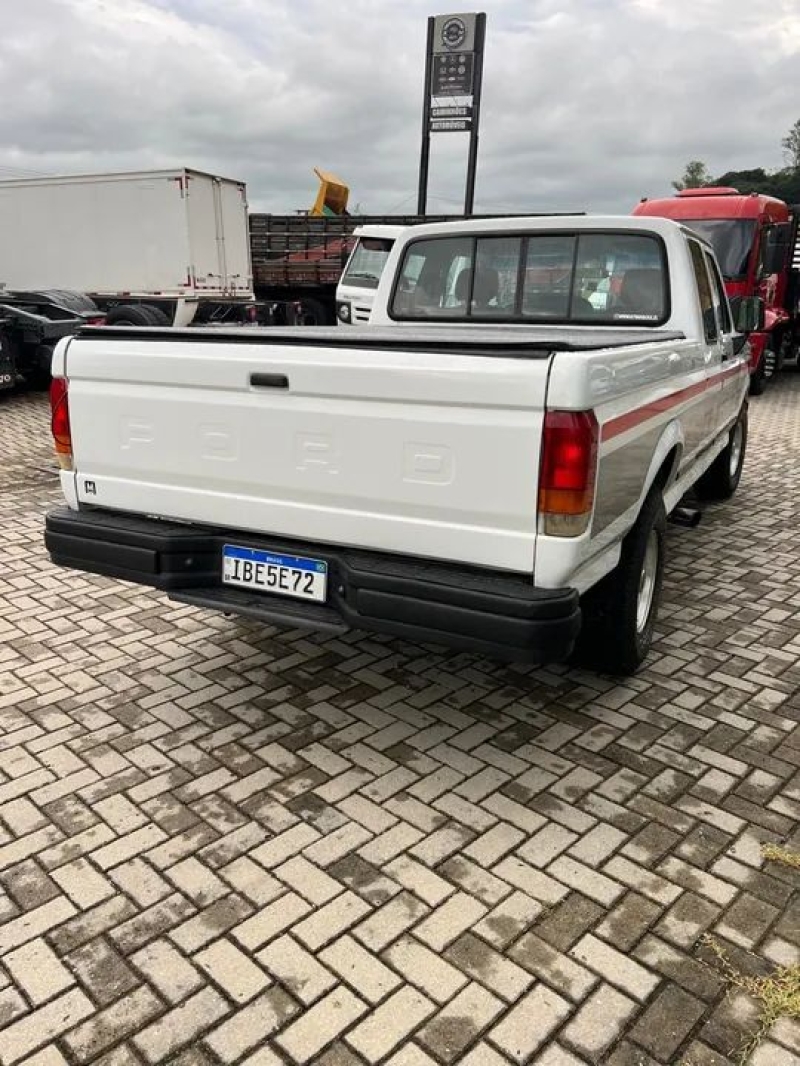 Ford F-1000 Super Série CE Diesel 3.9