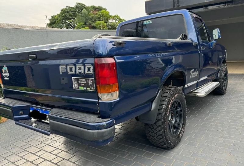Ford F-1000 XL 2.5 HSD Diesel TB