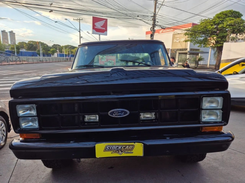 Ford F-1000 Super Diesel / Super Diesel Turbo