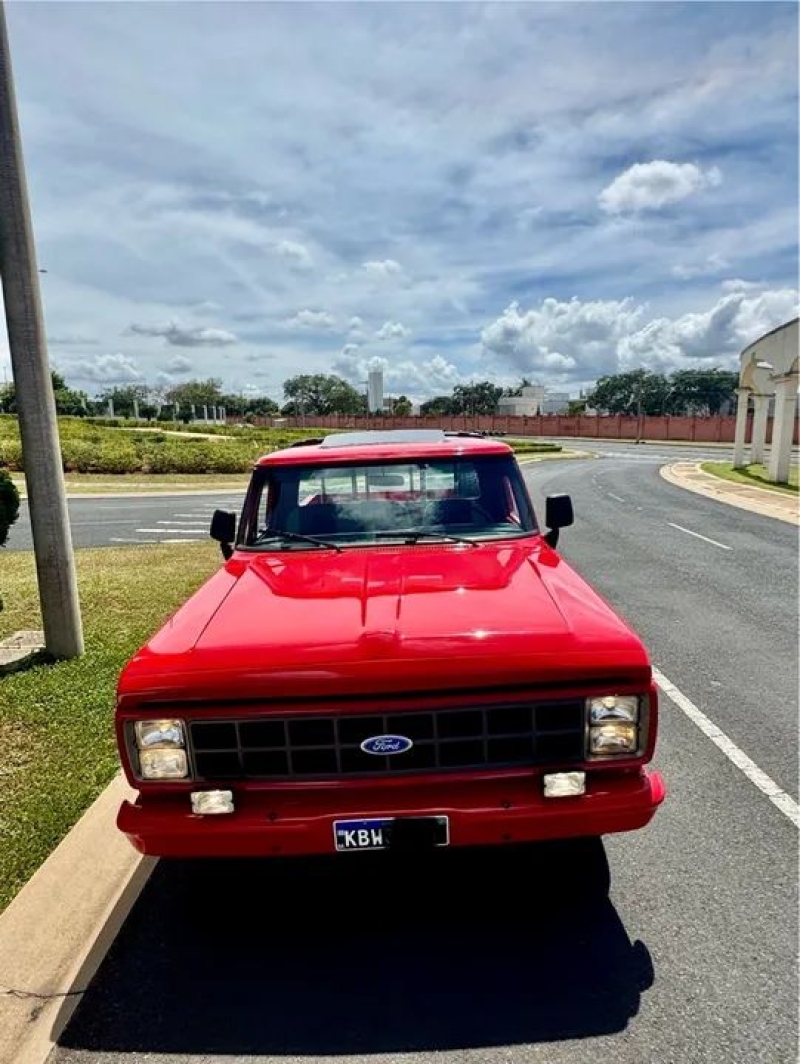 Ford F-1000 S. S. Diesel / S.S. Diesel Turbo