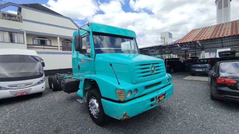 MERCEDES-BENZ L-1620 3-Eixos 2p (diesel)