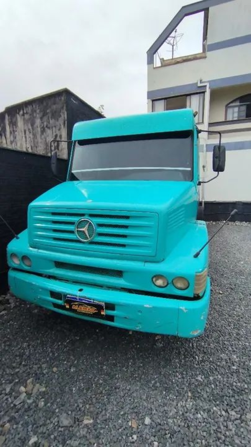 MERCEDES-BENZ L-1620 3-Eixos 2p (diesel)
