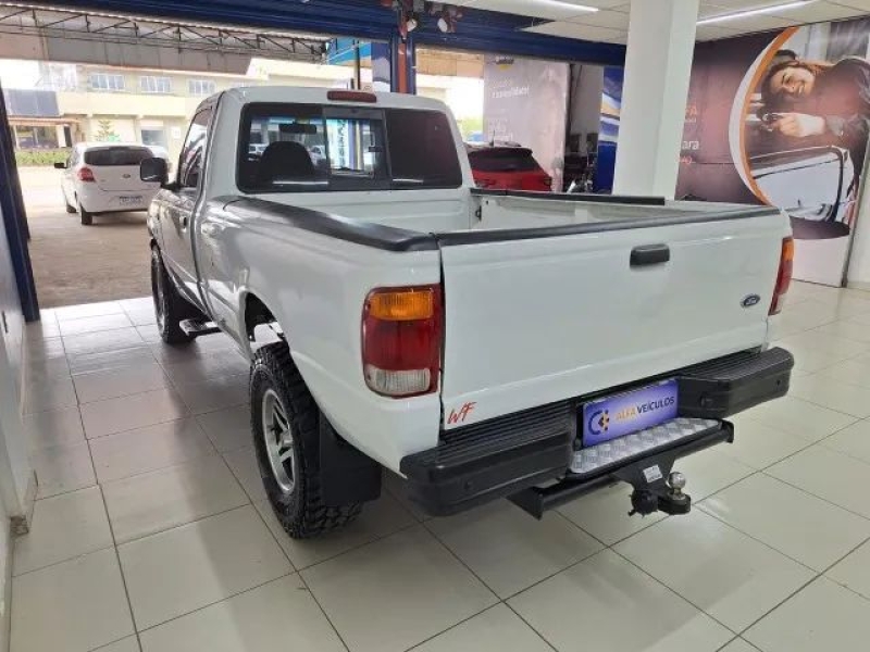 Ford Ranger 2.5 4x2 TB Diesel