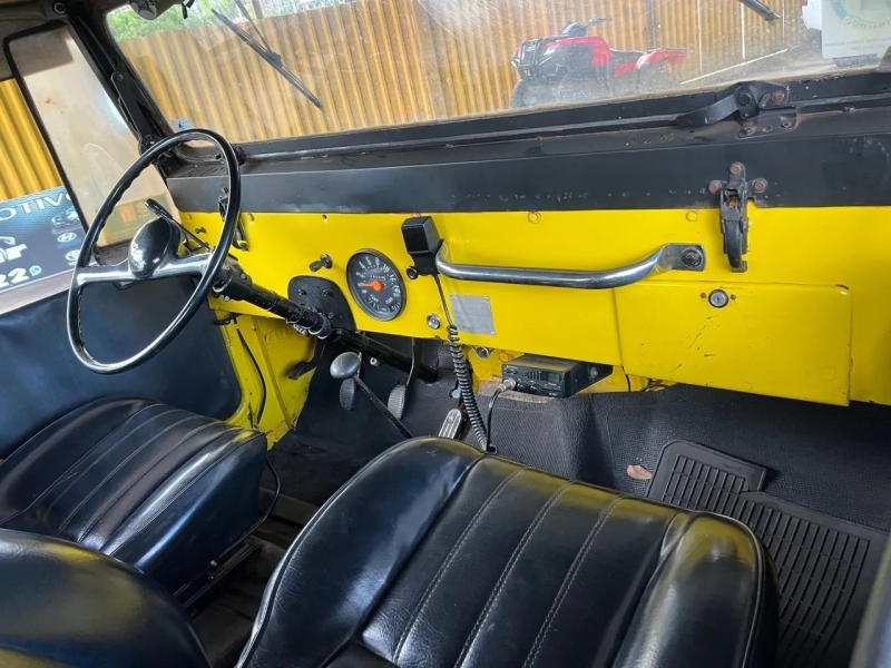 Willys Jeep 2.3 2P Gasolina