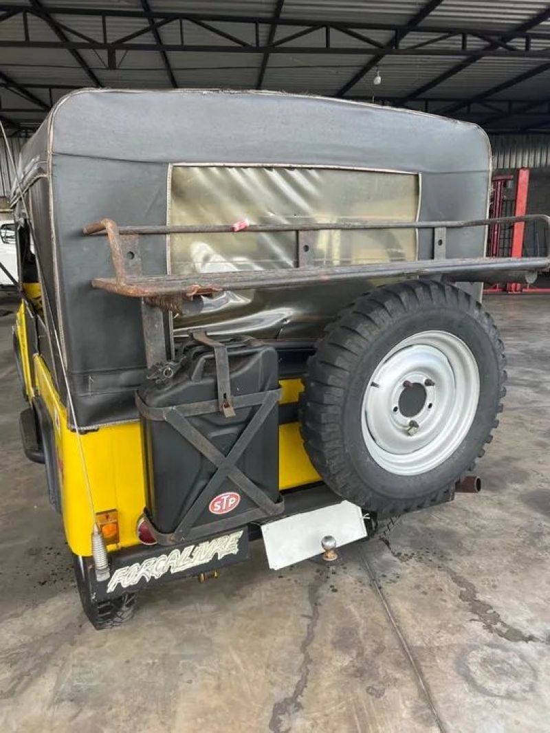 Willys Jeep 2.3 2P Gasolina