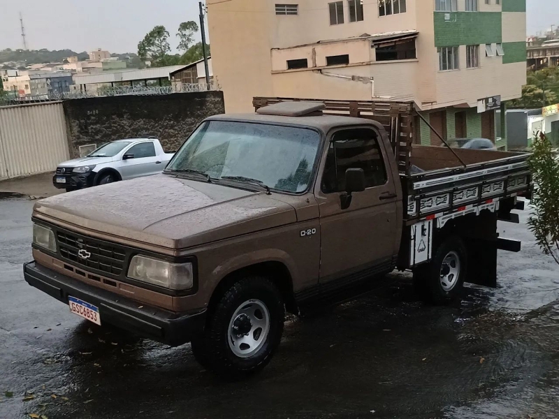 GM - Chevrolet D-20 S / Luxe 3.9/4.0 Diesel