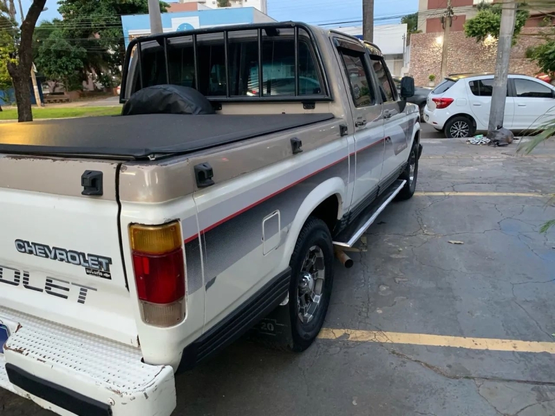 GM - Chevrolet D20 S/Luxe 3.9 CD Diesel