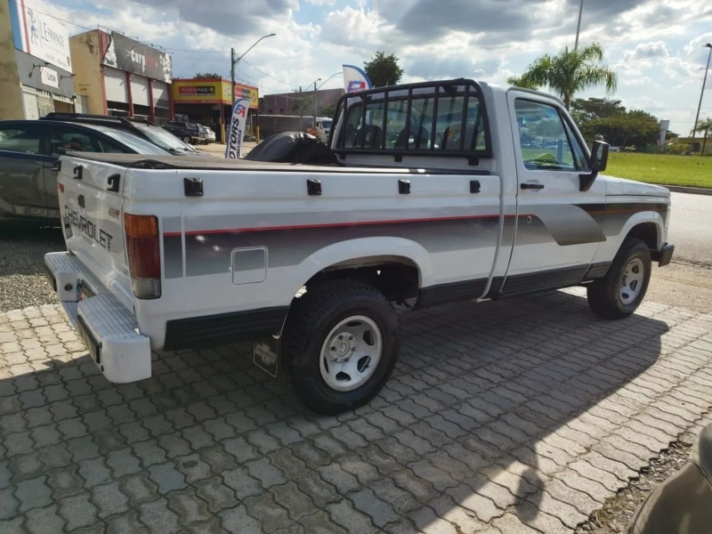 GM - Chevrolet D-20 S / Luxe 3.9/4.0 Diesel