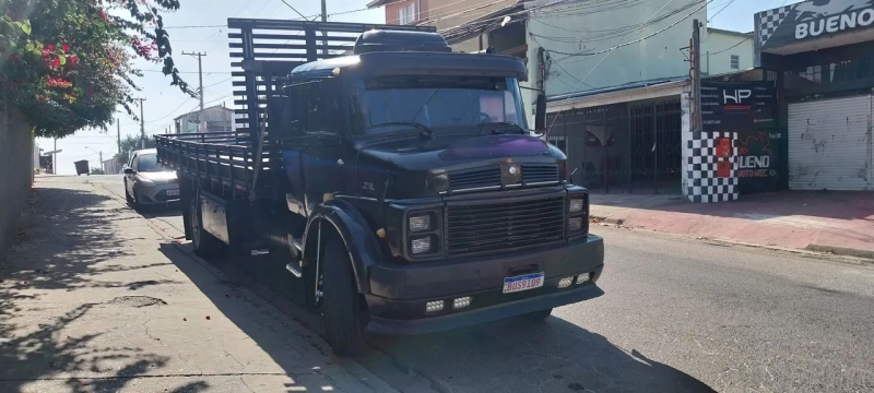 MERCEDES-BENZ L-1519 2p (diesel)