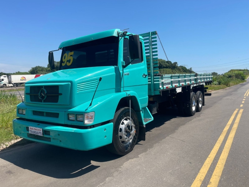 MERCEDES-BENZ L-1418 3-Eixos 2p (diesel)