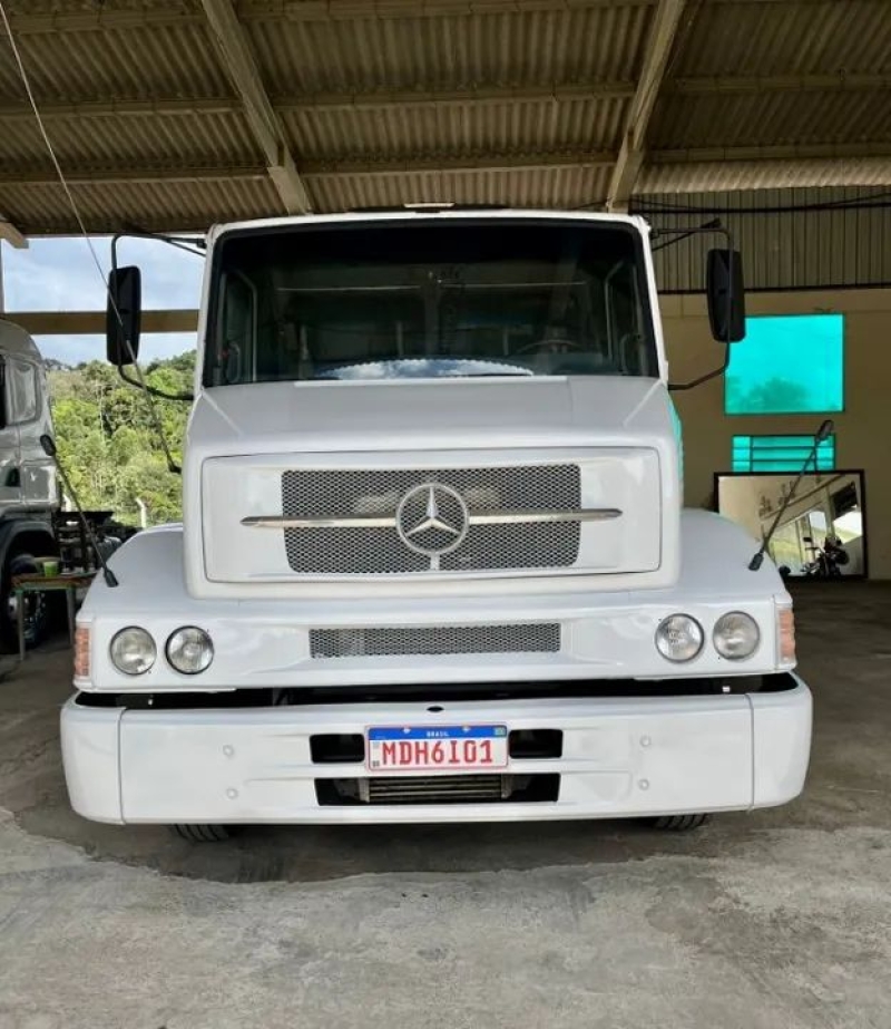 MERCEDES-BENZ L-1620 3-Eixos 2p (diesel)